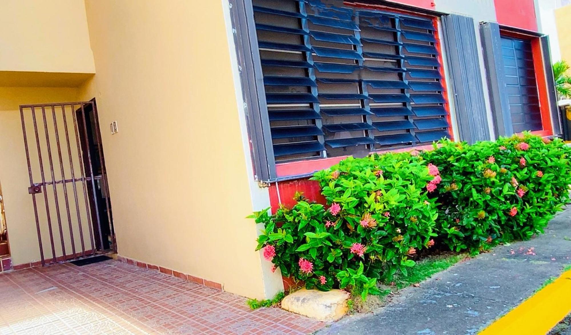 Beachbums Hideaway Luquillo Esterno foto